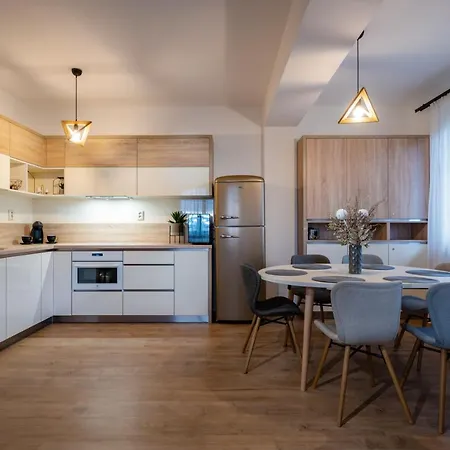 Apartment Goldenapartment