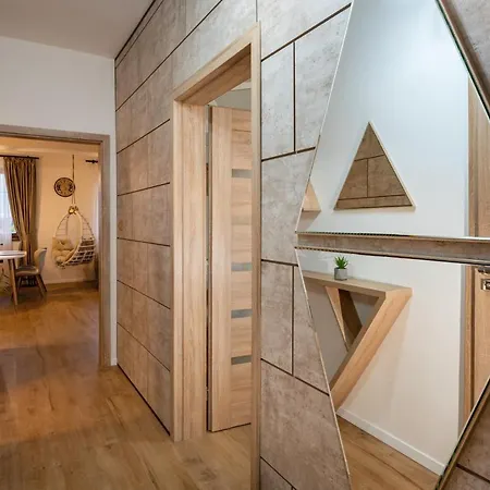 Goldenapartment Daire Vel'ka Lomnica