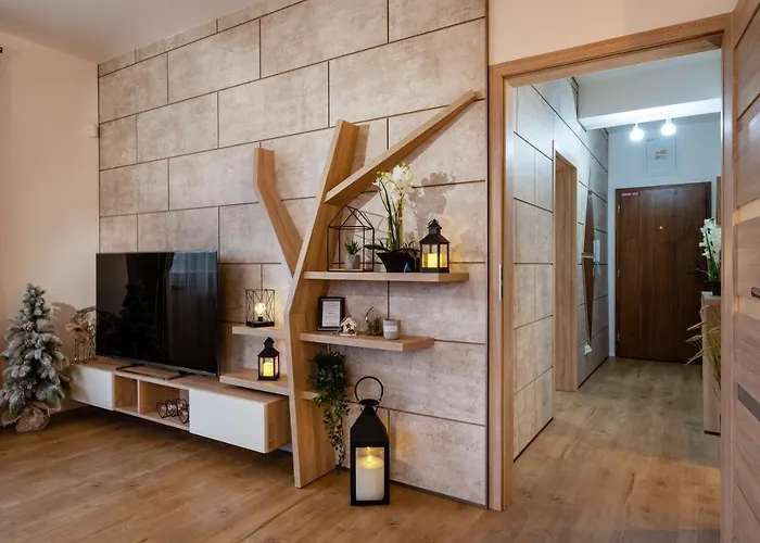 Goldenapartment * فيلكا لومنيكا